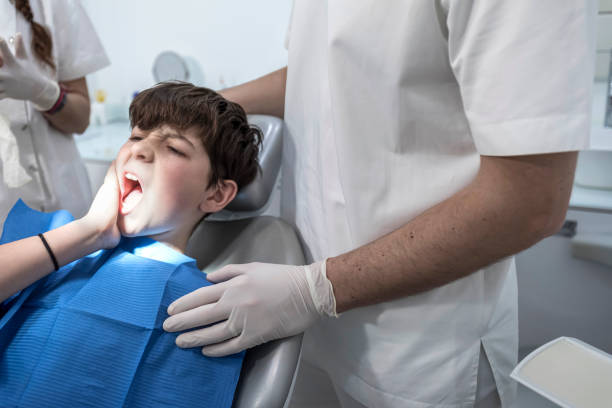 Best Emergency Dentist for Knocked-Out Tooth in La Crescenta Montrose, CA