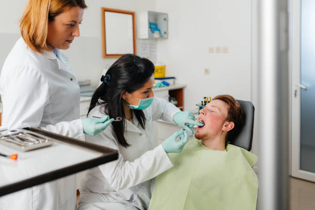 Best Emergency Dental Care for Abscessed Tooth in La Crescenta Montrose, CA